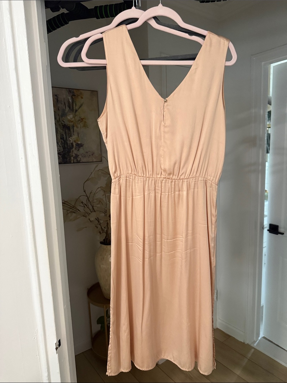 V-Neck Peach Midi Dress with Elastic Waist